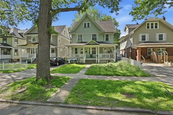 $194,900 | 327 Selye Terrace, Rochester, NY 14613