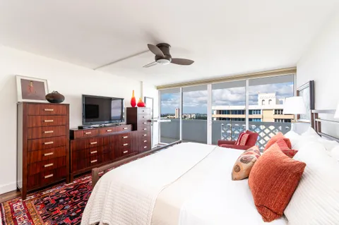 $695,000 | 1200 South Ocean Boulevard, Unit PHG, Boca Raton, FL 33432