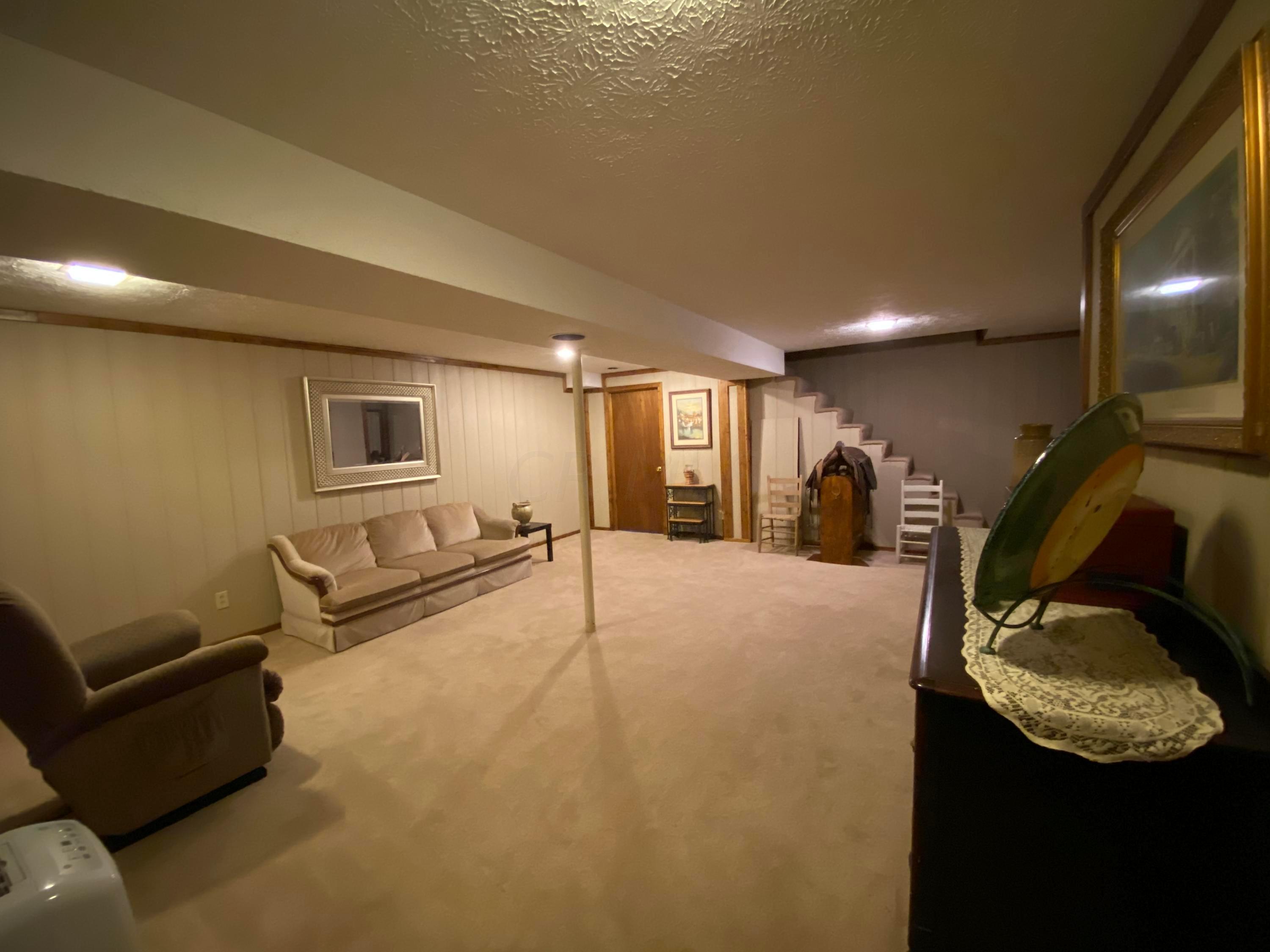 13795 Fancher Road Westerville, OH 43082 - Photo 17 of 59