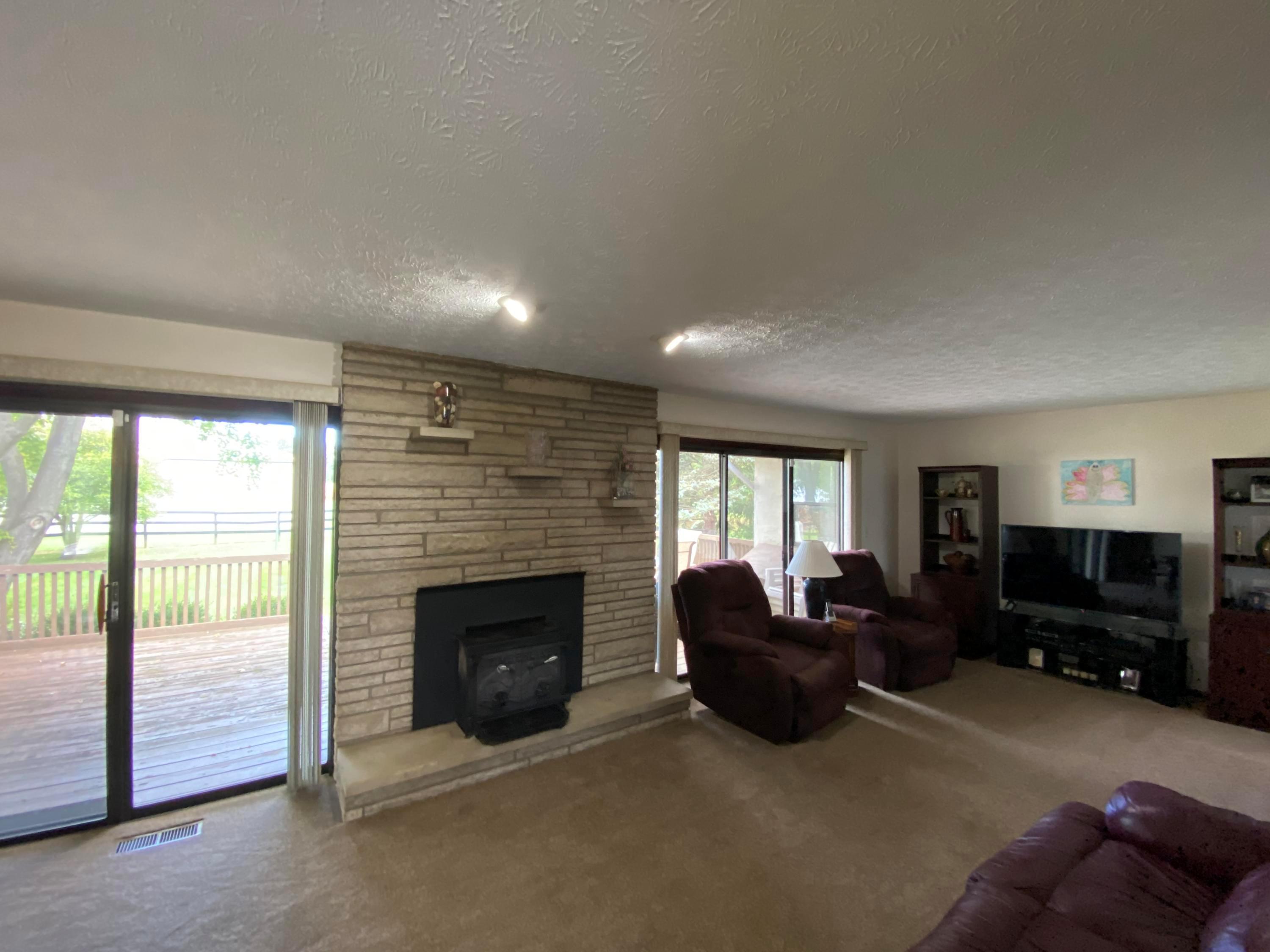 13795 Fancher Road Westerville, OH 43082 - Photo 7 of 59