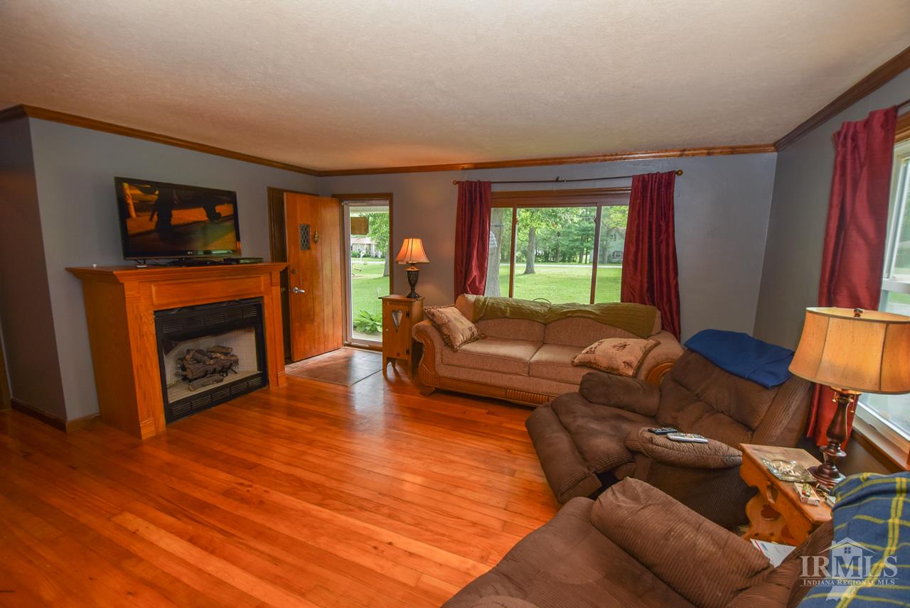 301 North Truitt Road Muncie, IN 47303 - Photo 2 of 26