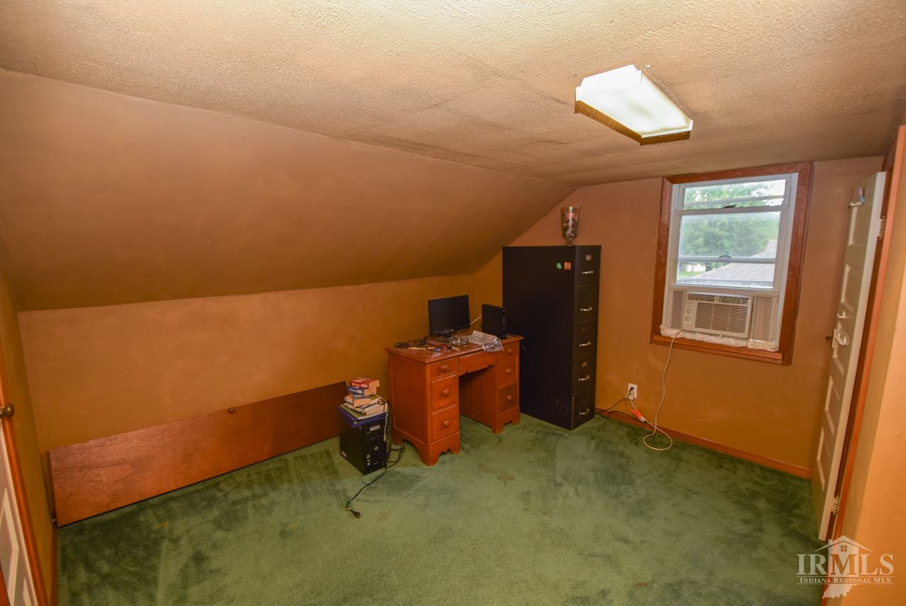 301 North Truitt Road Muncie, IN 47303 - Photo 16 of 26