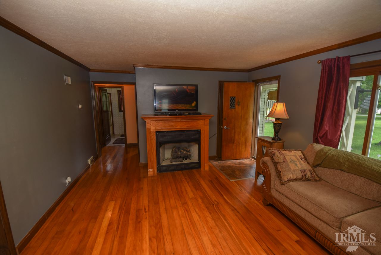 301 North Truitt Road Muncie, IN 47303 - Photo 3 of 26