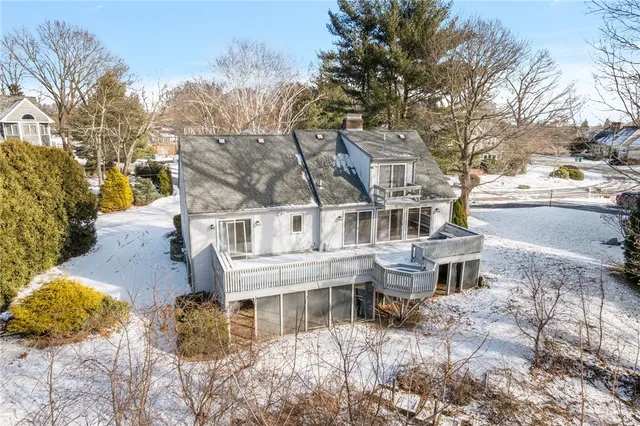 $575,000 | 40 Kristen Court, Warwick, RI 02888