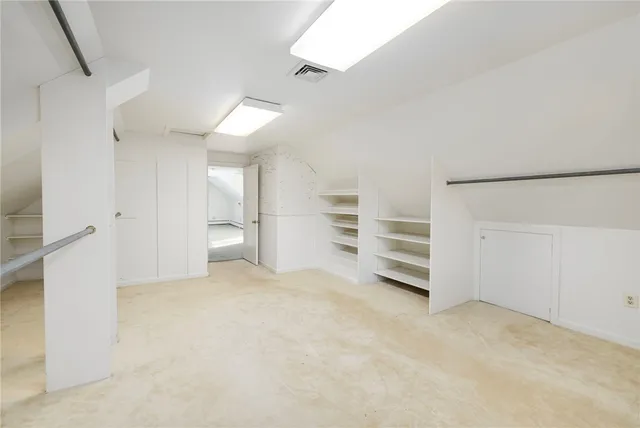 $575,000 | 40 Kristen Court, Warwick, RI 02888