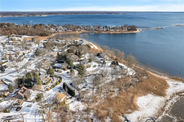 $575,000 | 40 Kristen Court, Warwick, RI 02888