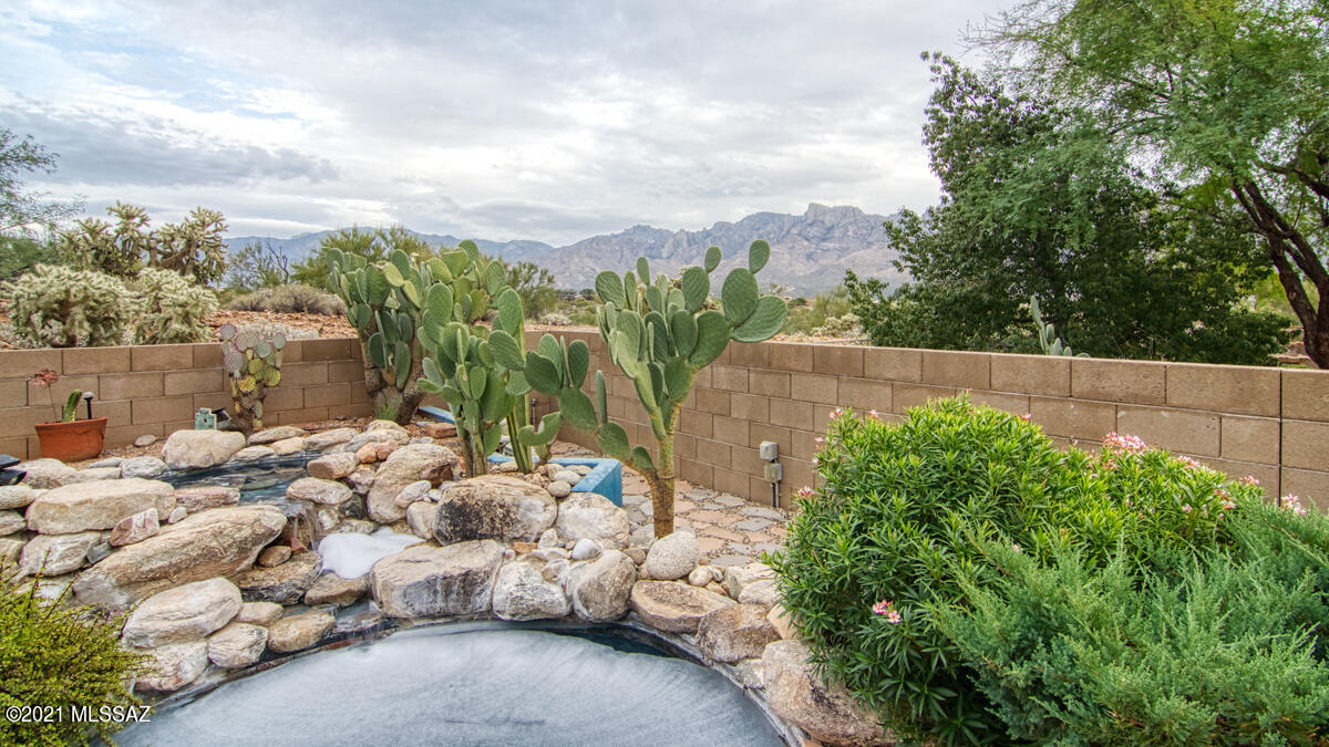 11420 North Sawtooth Road Tucson, AZ 85737 - Photo 1 of 30 Gallery Image 1