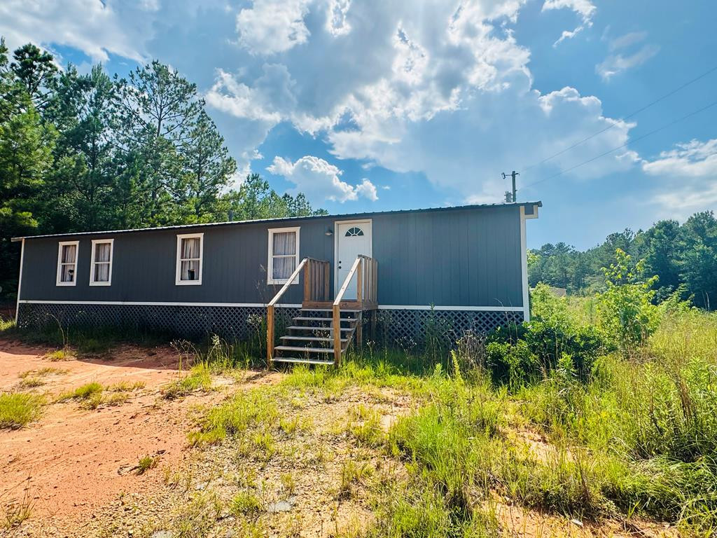 1031 Beck Street McComb, MS 39648 - Photo 1 of 7 Main View