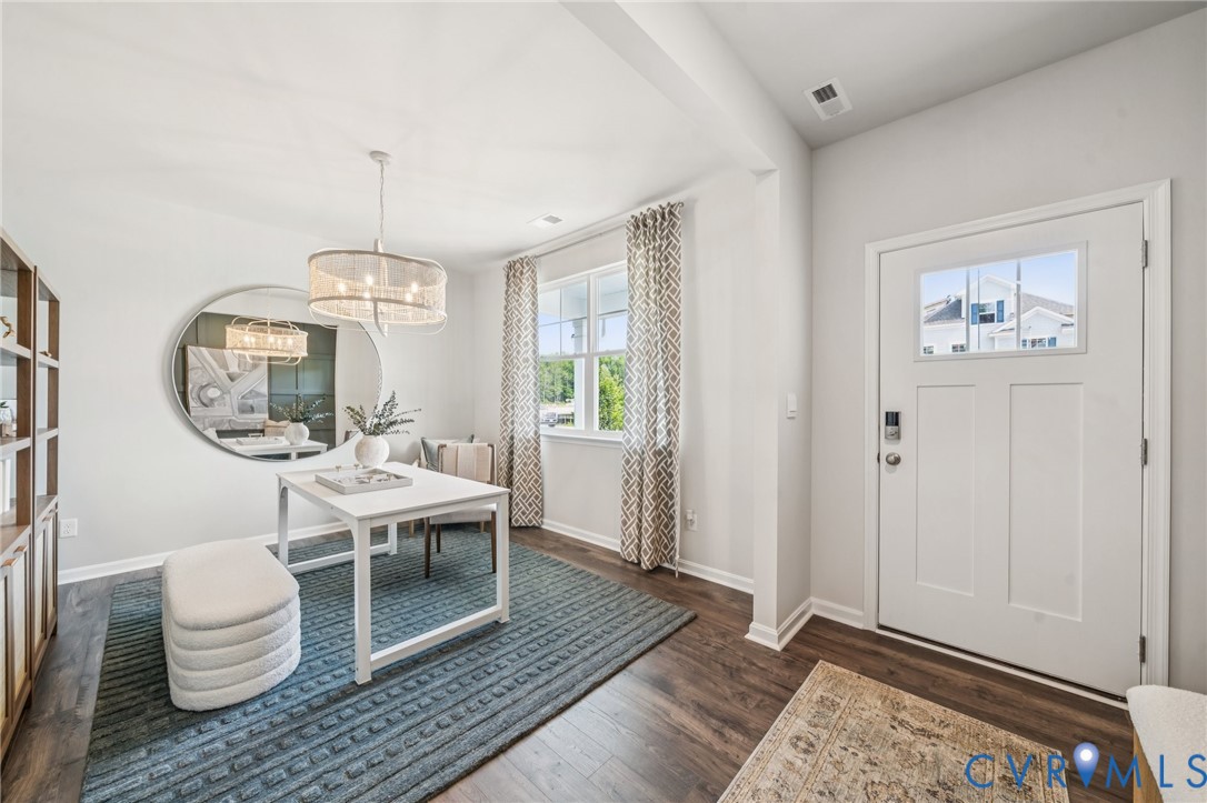 11240 Eagle Xing Road Hopewell, VA 23860 - Photo 3 of 34