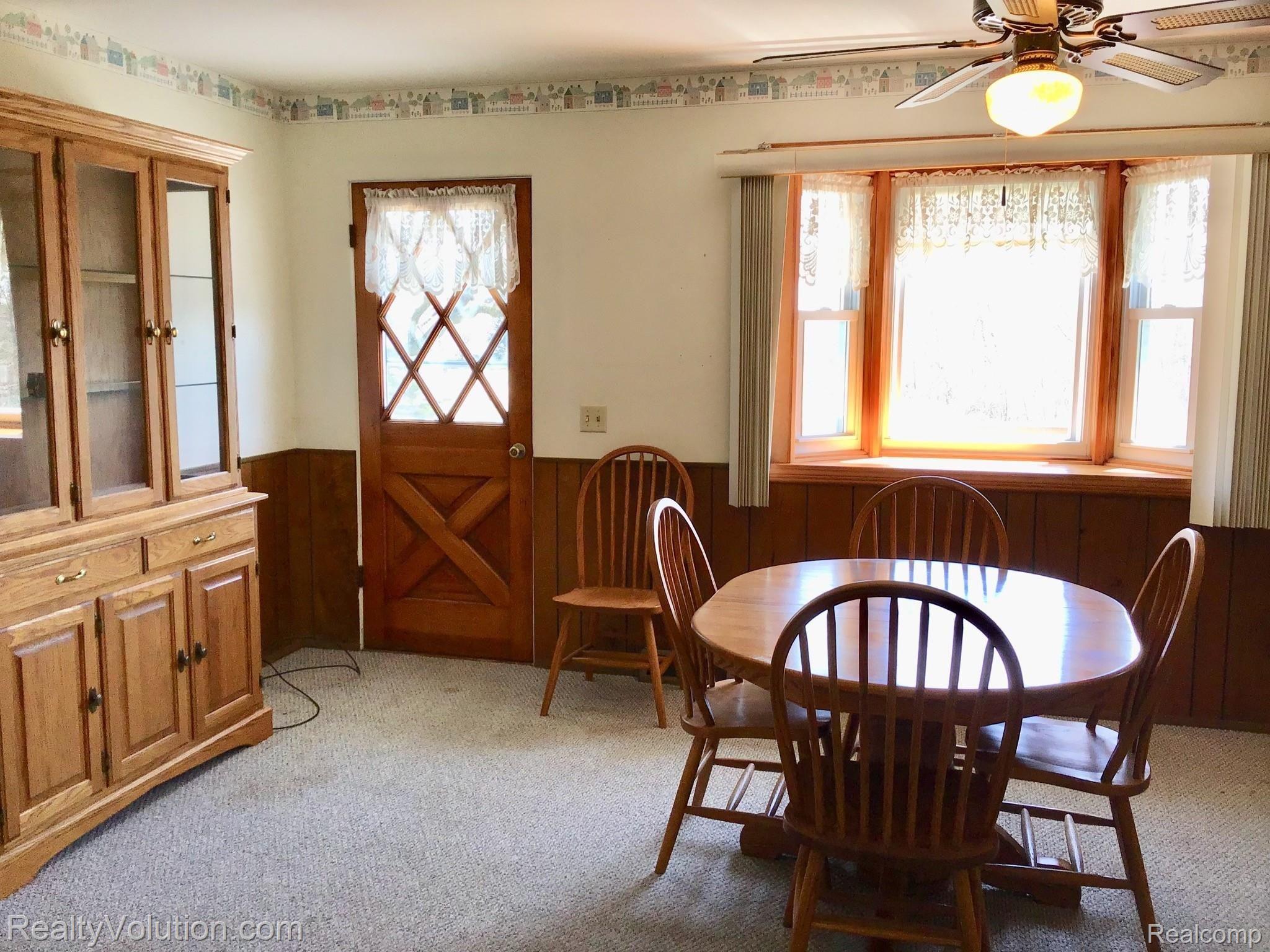 6828 Seabury Road Imlay City, MI 48444 - Photo 7 of 32 F4FBE771-4A8B-4826-B8C8-118BA58B227F.jpeg