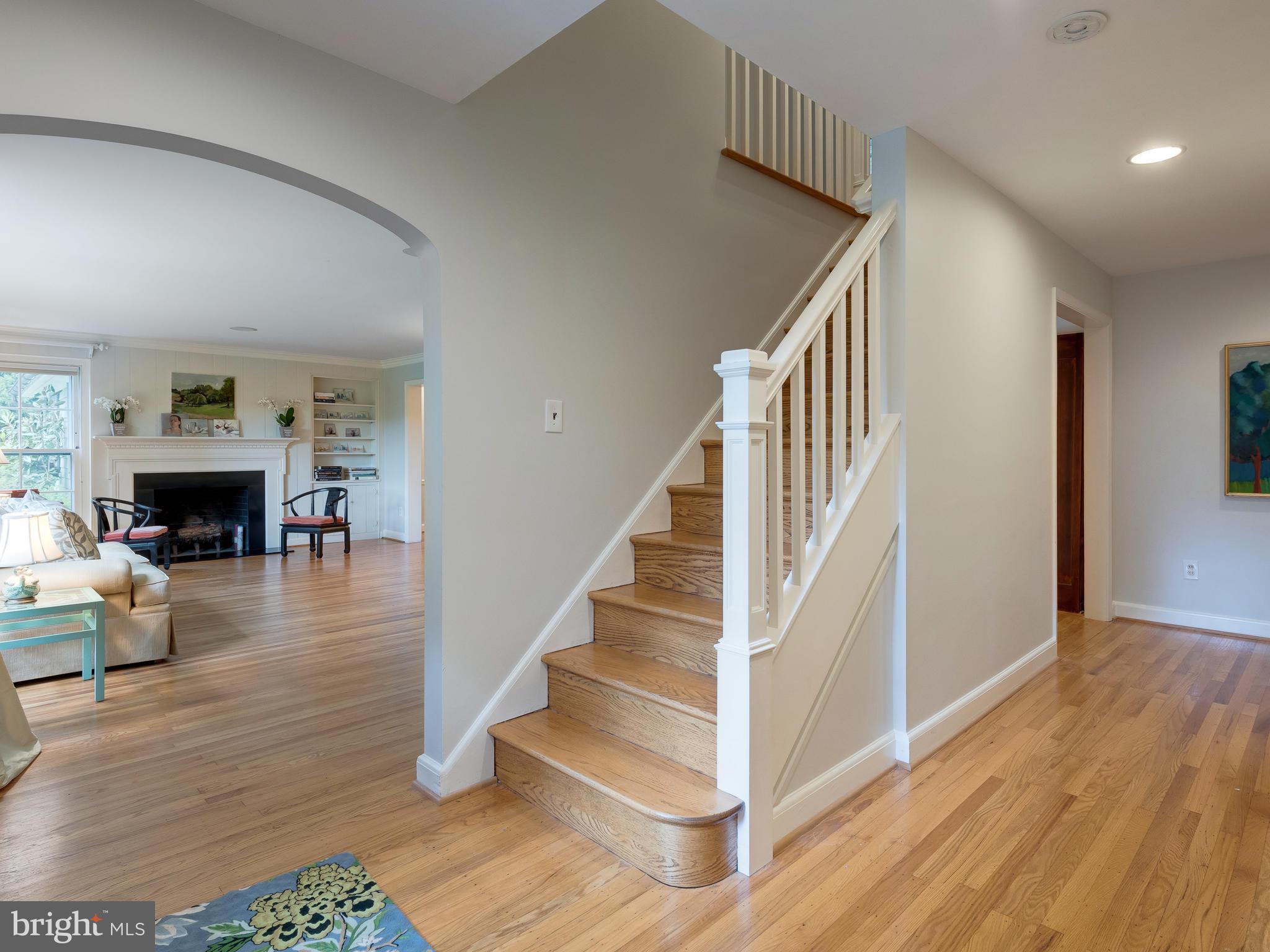 709 Eagle Road Wayne, PA 19087 - Photo 4 of 46 Entrance Hall