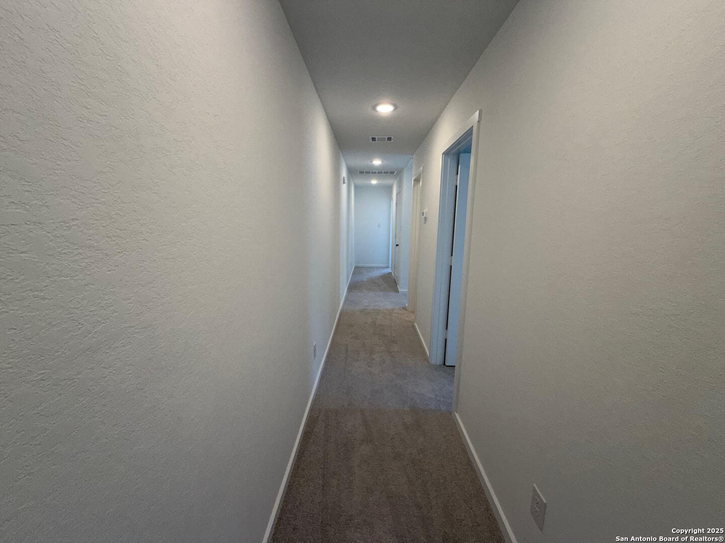 11910 Bluebell Ridge Converse, TX 78109 - Photo 11 of 15 a view of hallway