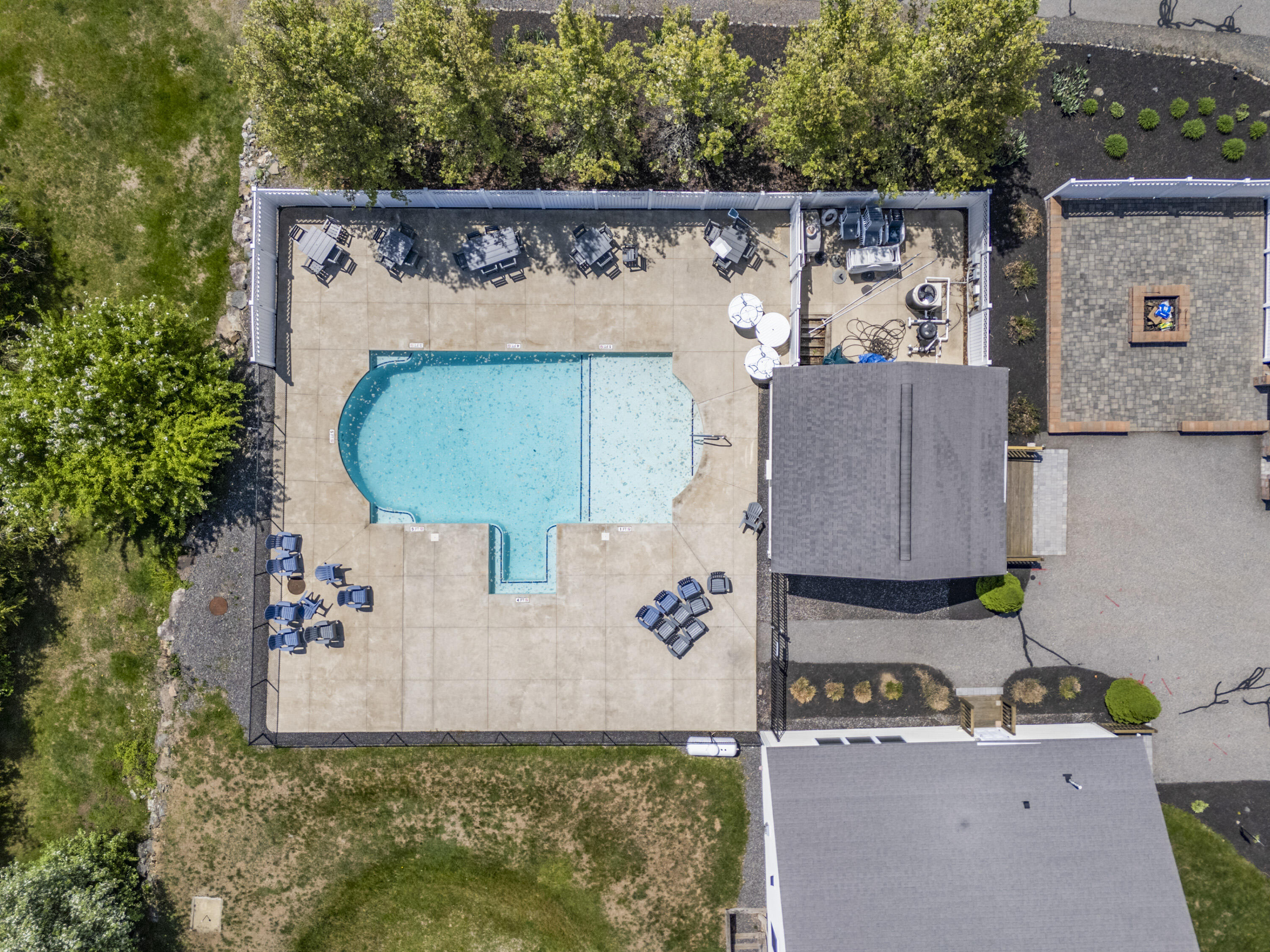 35 Barefoot Cottage Road, Unit 125 Wells, ME 04090 - Photo 27 of 36 Clubhouse/Pool