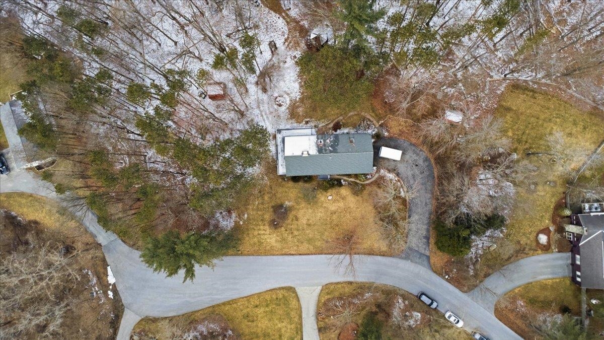 93 Russett Drive Bennington, VT 05201 - Photo 28 of 35