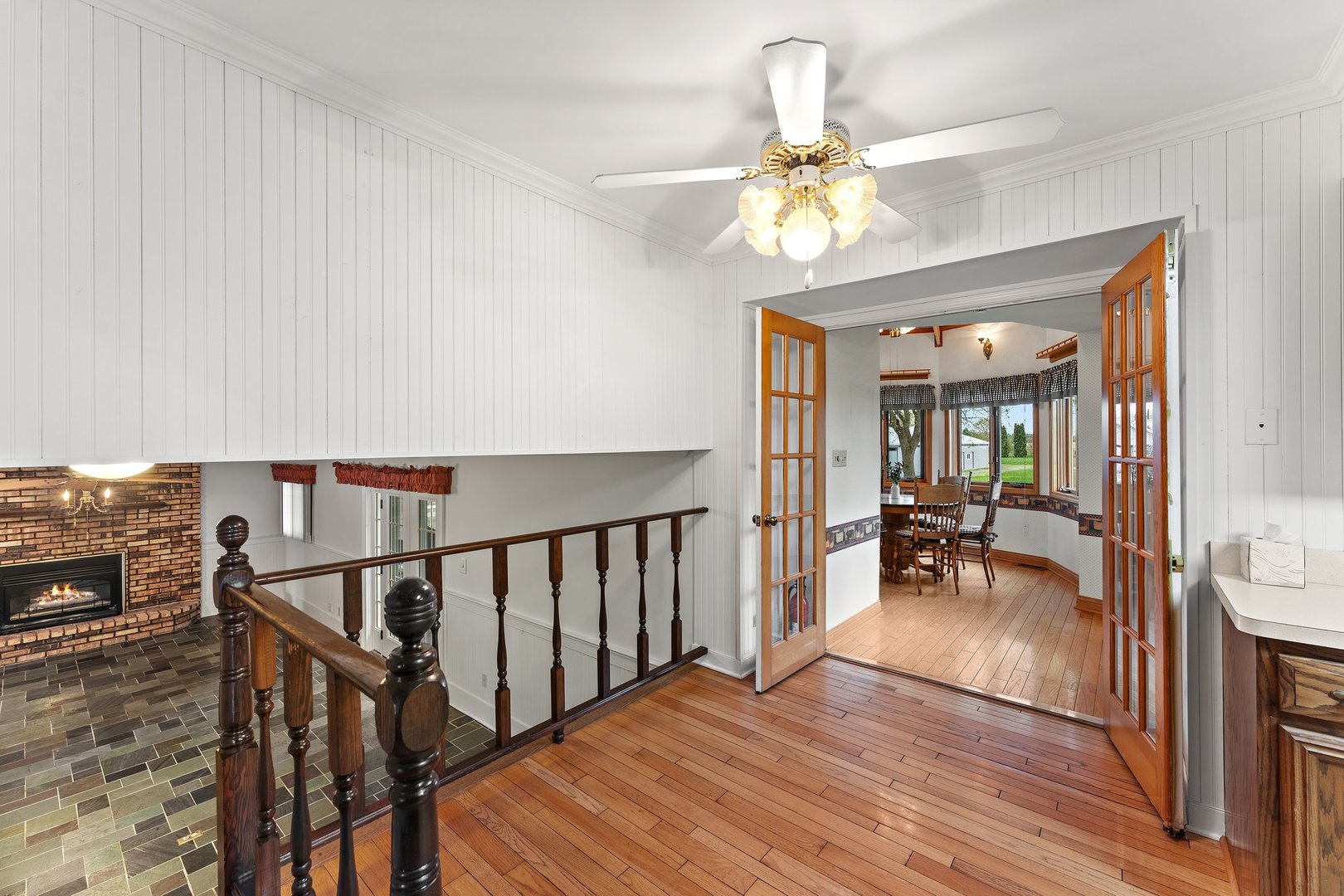 2929 East Danne Road Crete, IL 60417 - Photo 12 of 56 a view of a livingroom with furniture and workspace
