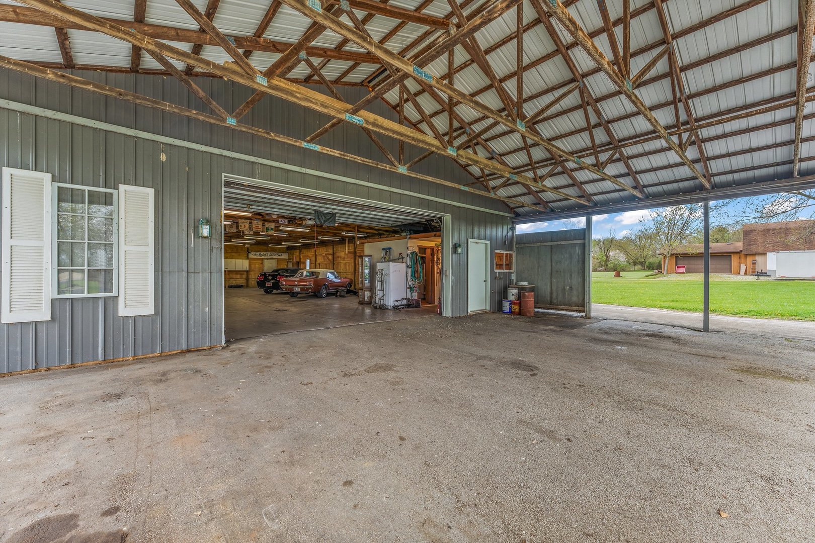 2929 East Danne Road Crete, IL 60417 - Photo 36 of 56 a view of a car garage