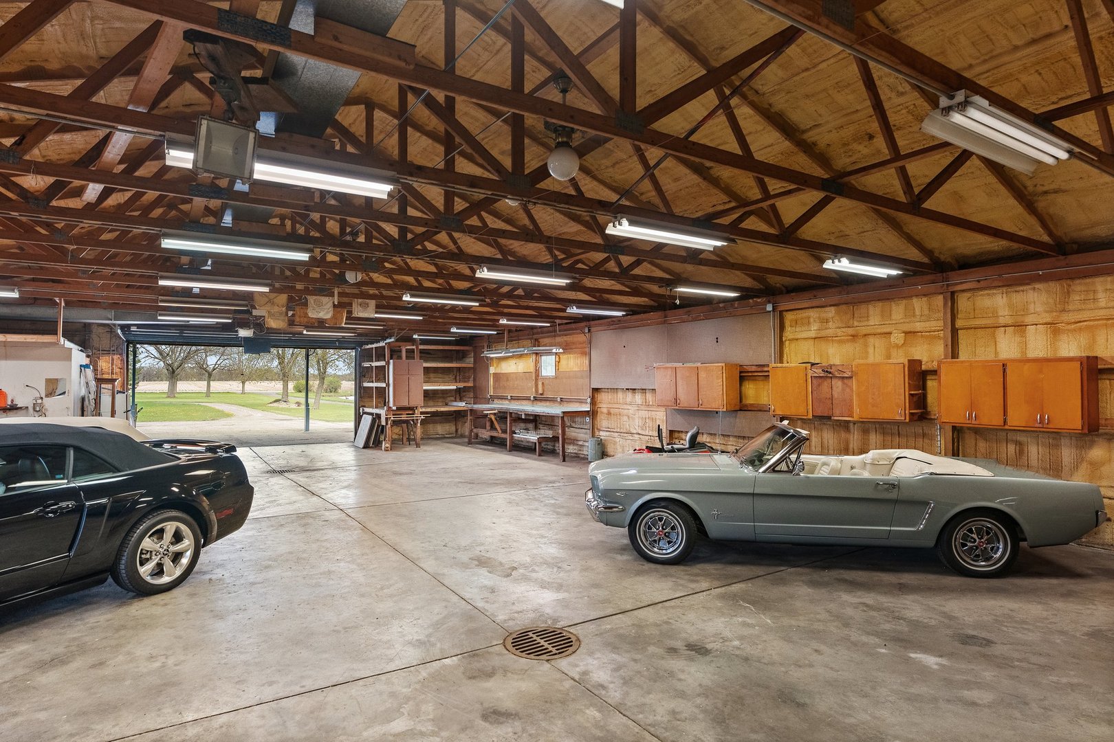 2929 East Danne Road Crete, IL 60417 - Photo 38 of 56 a view of a cars parking space