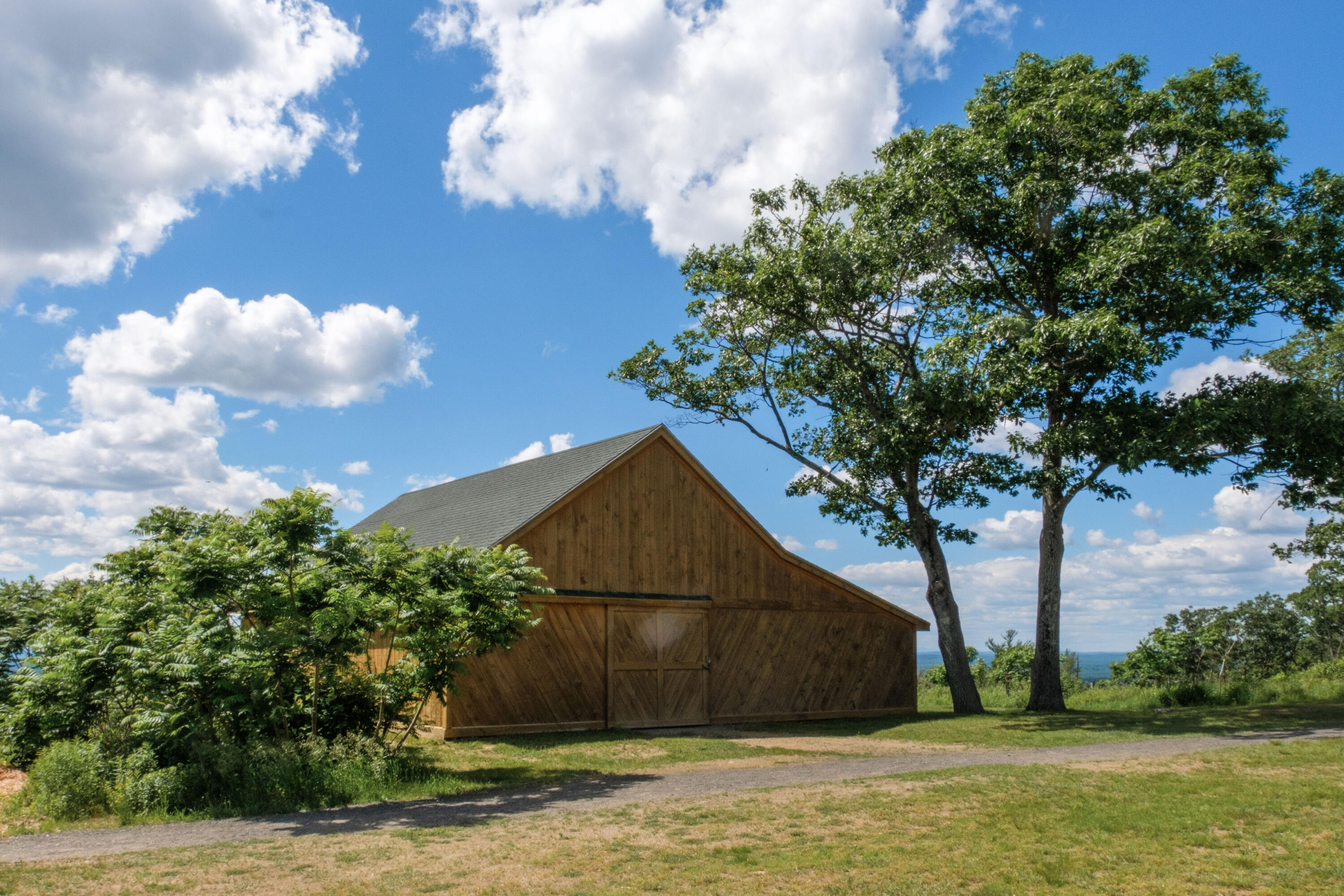186 Ogunquit Road York, ME 03902 - Photo 13 of 15 186 Ogunquit Rd, York