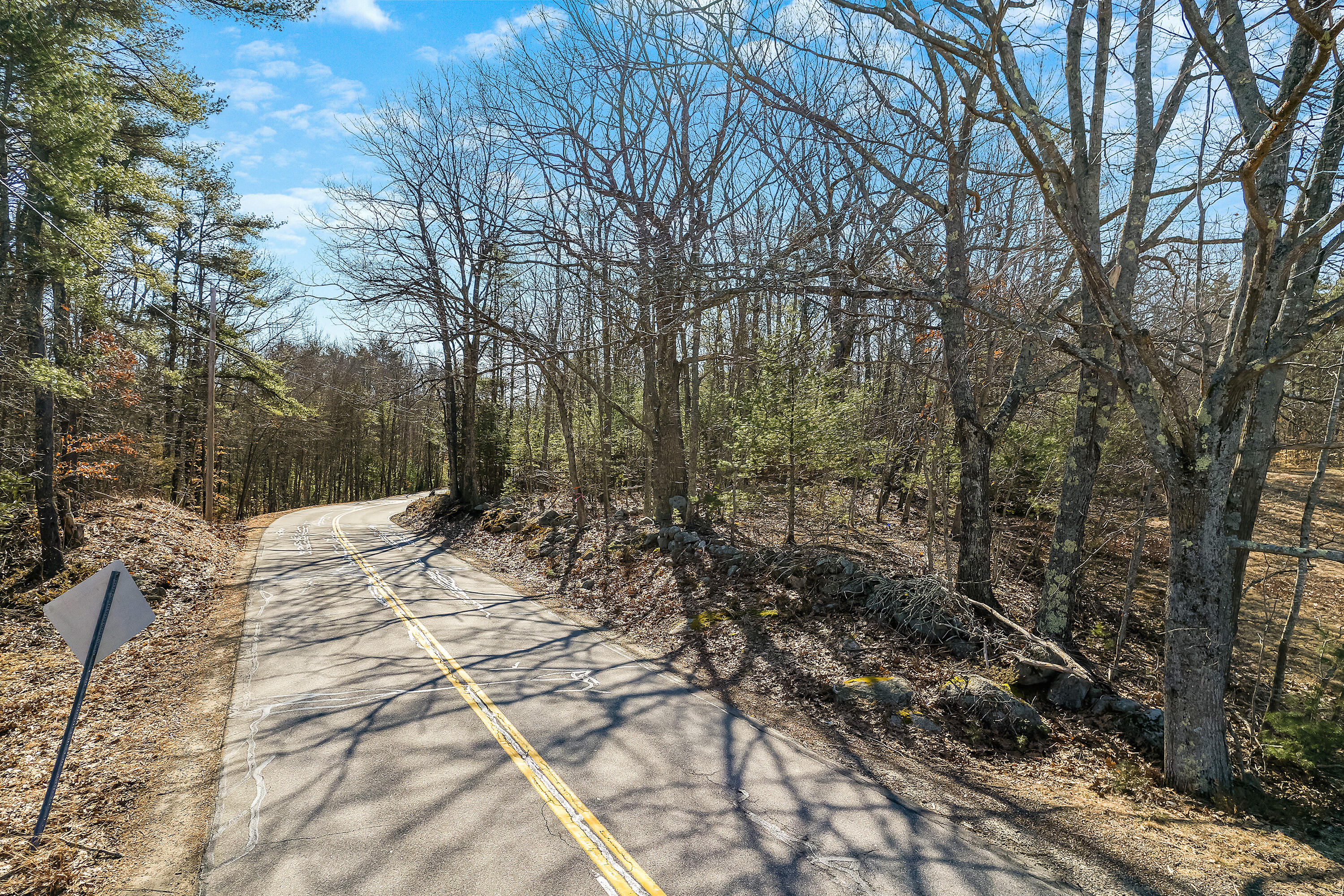 186 Ogunquit Road York, ME 03902 - Photo 5 of 15 186 Ogunquit Rd, York