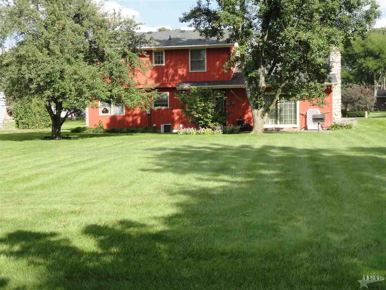 309 Kemper Lane Decatur, IN 46733 - Photo 4 of 23