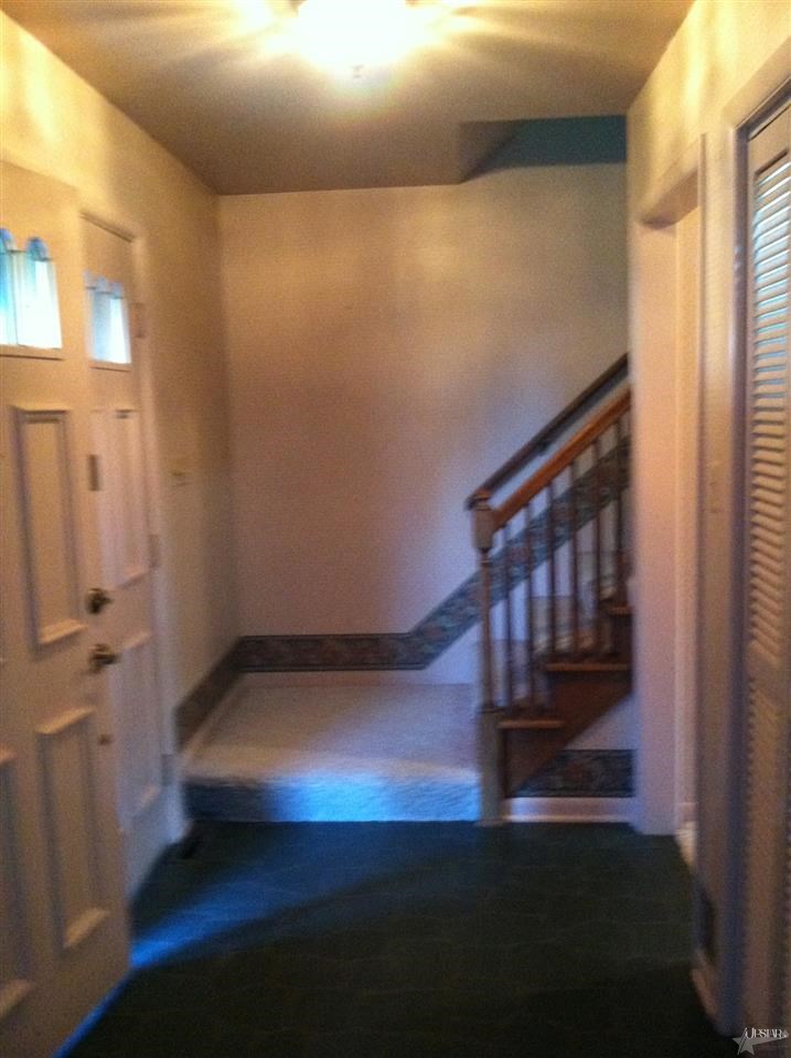 309 Kemper Lane Decatur, IN 46733 - Photo 7 of 23