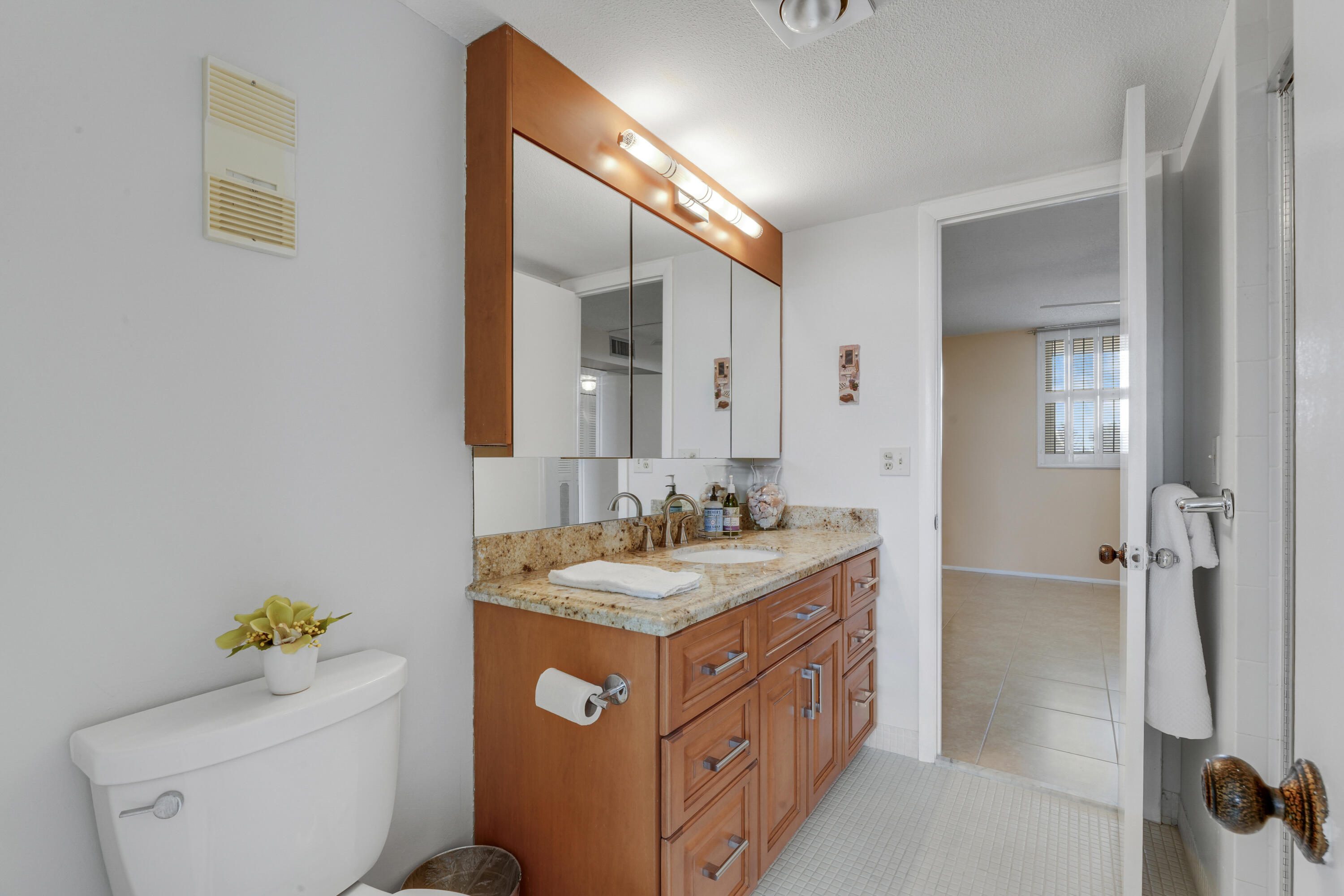 6461 Northwest 2nd Avenue, Unit 407 Boca Raton, FL 33487 - Photo 14 of 33 House-12