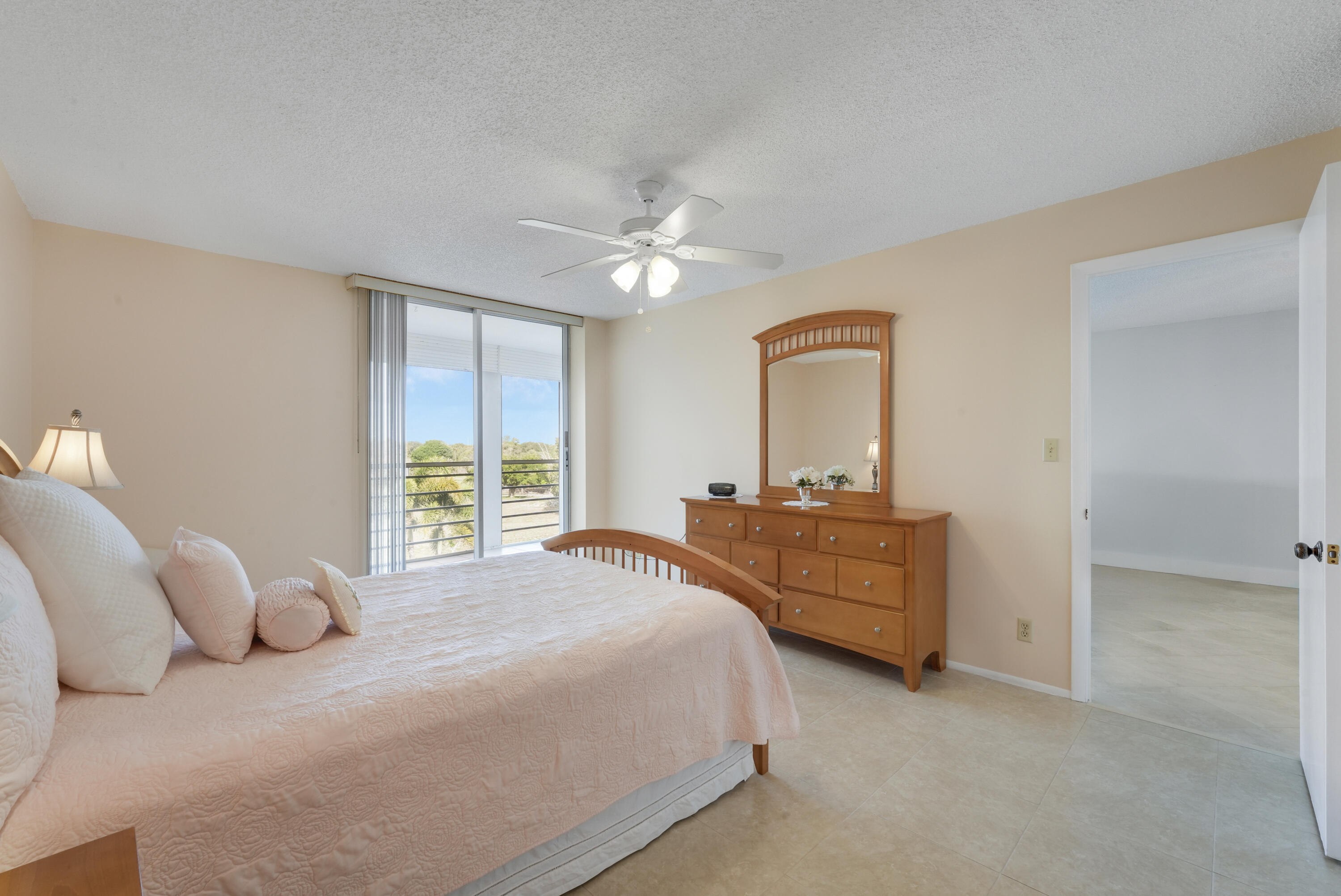 6461 Northwest 2nd Avenue, Unit 407 Boca Raton, FL 33487 - Photo 16 of 33 House-14