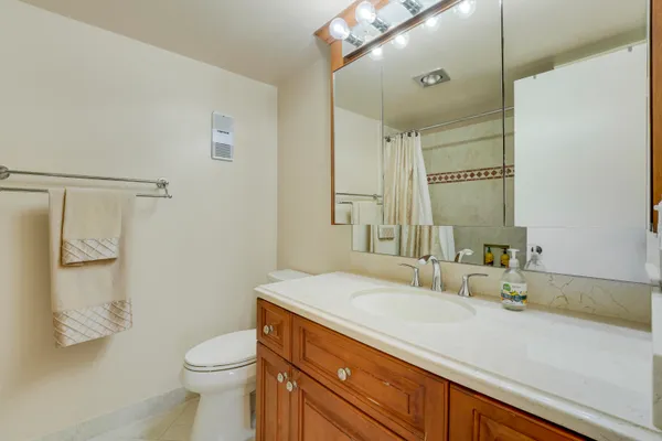 $2,095 | 6461 Northwest 2nd Avenue, Unit 407, Boca Raton, FL 33487