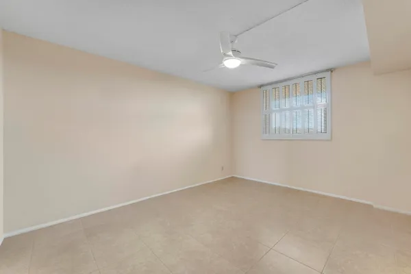 $2,095 | 6461 Northwest 2nd Avenue, Unit 407, Boca Raton, FL 33487