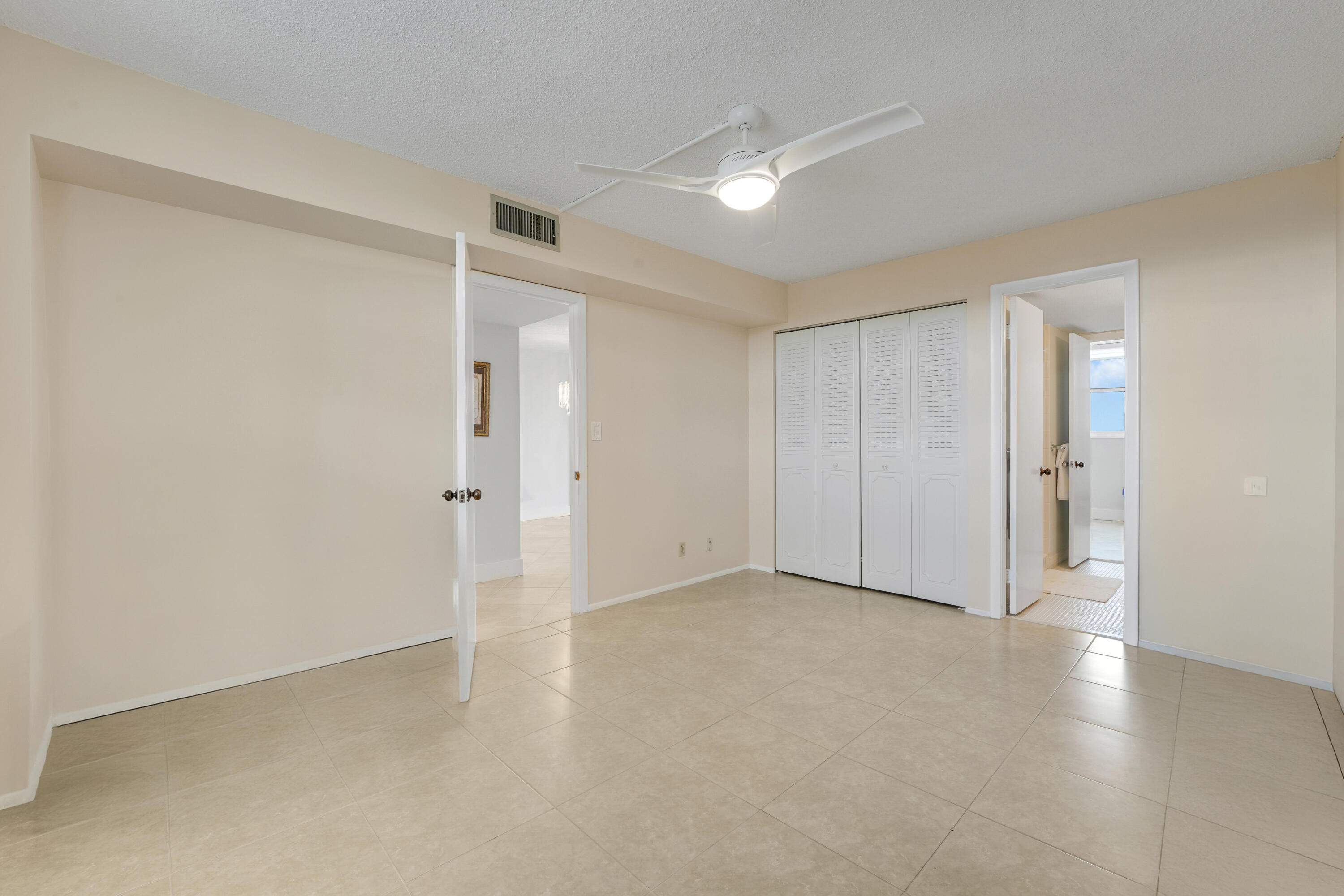 6461 Northwest 2nd Avenue, Unit 407 Boca Raton, FL 33487 - Photo 23 of 33 House-21