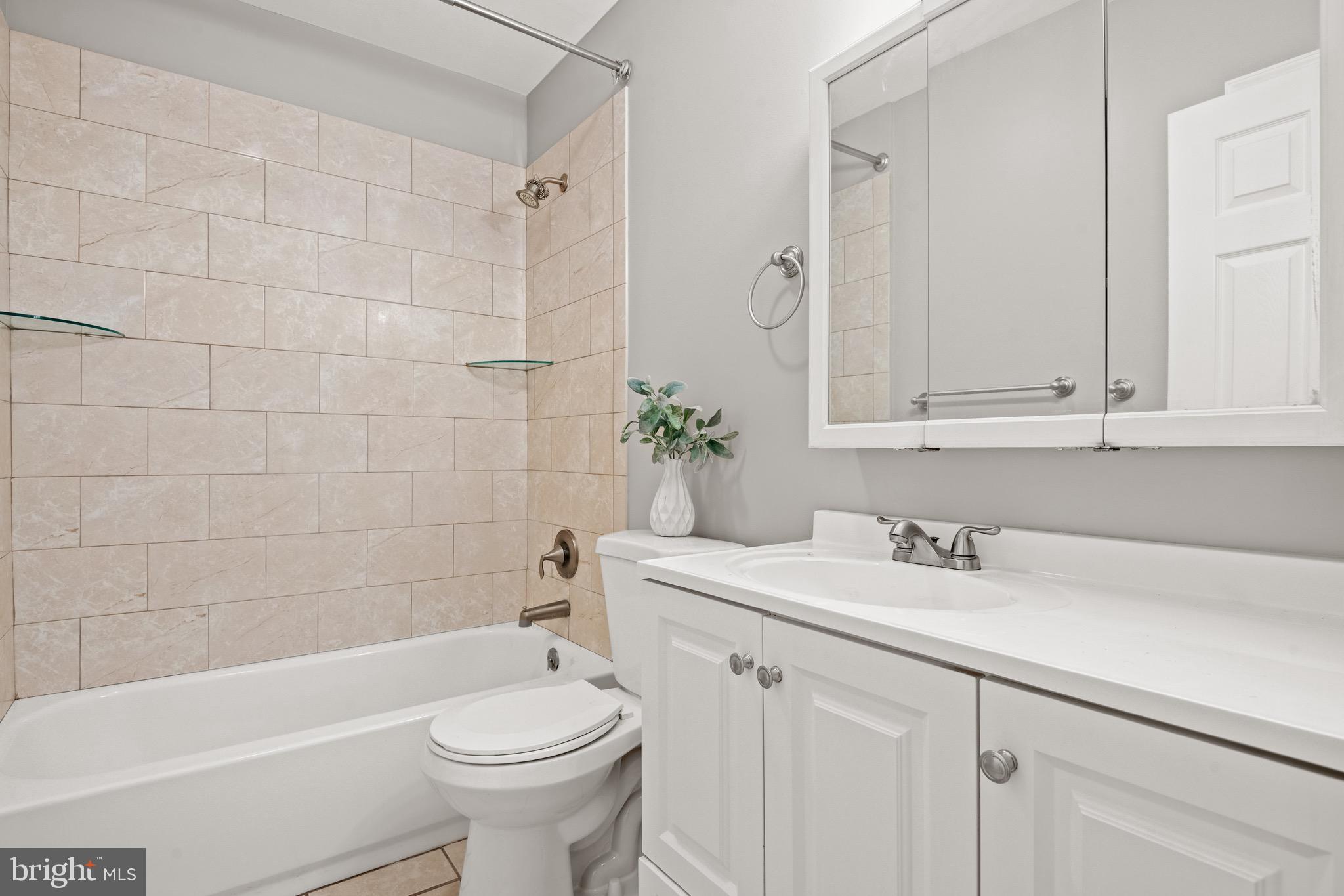 3065 Pennypack Road Hatboro, PA 19040 - Photo 27 of 62 Hallway bathroom