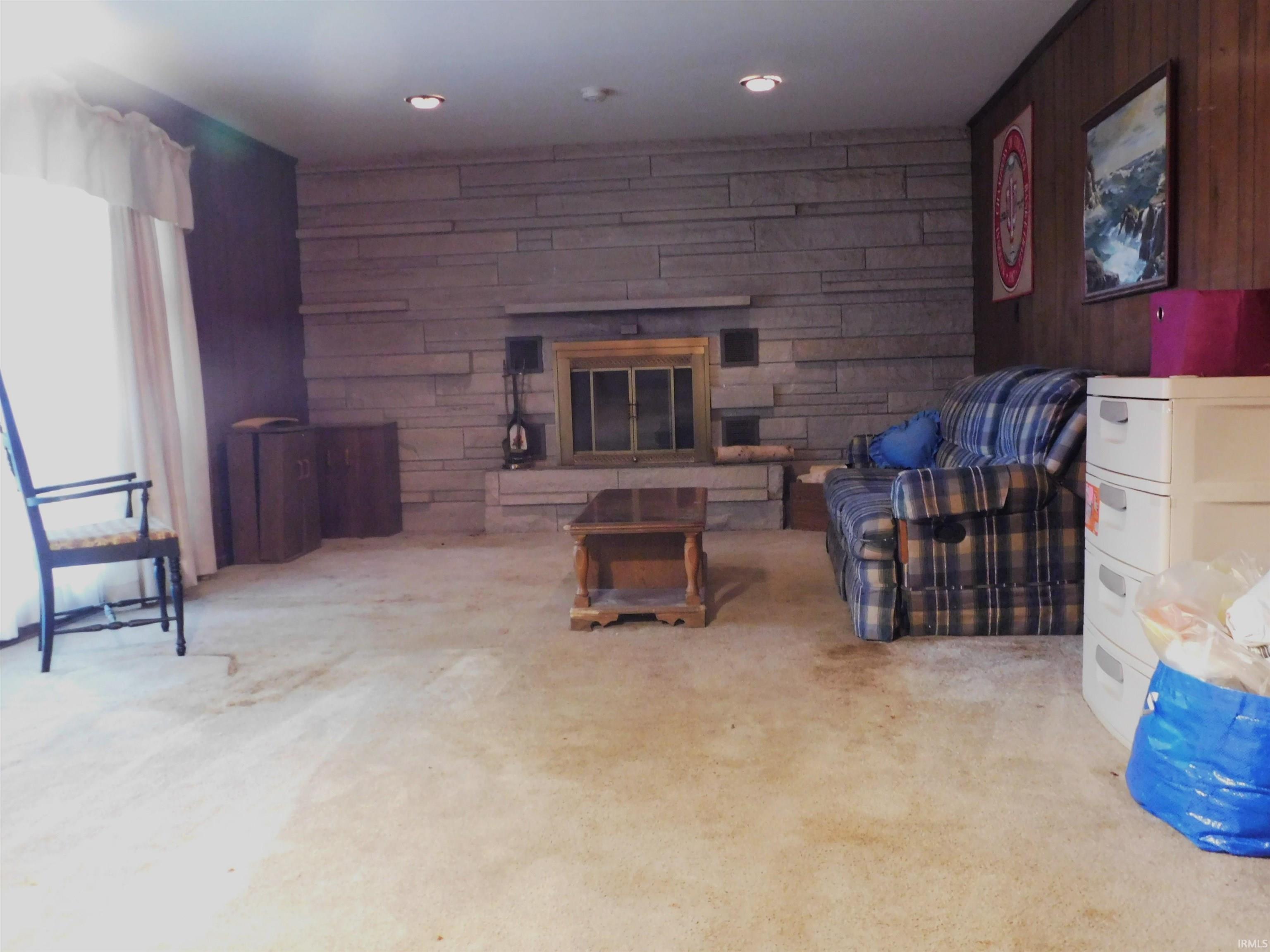 1702 Valley View Drive Bedford, IN 47421 - Photo 3 of 36
