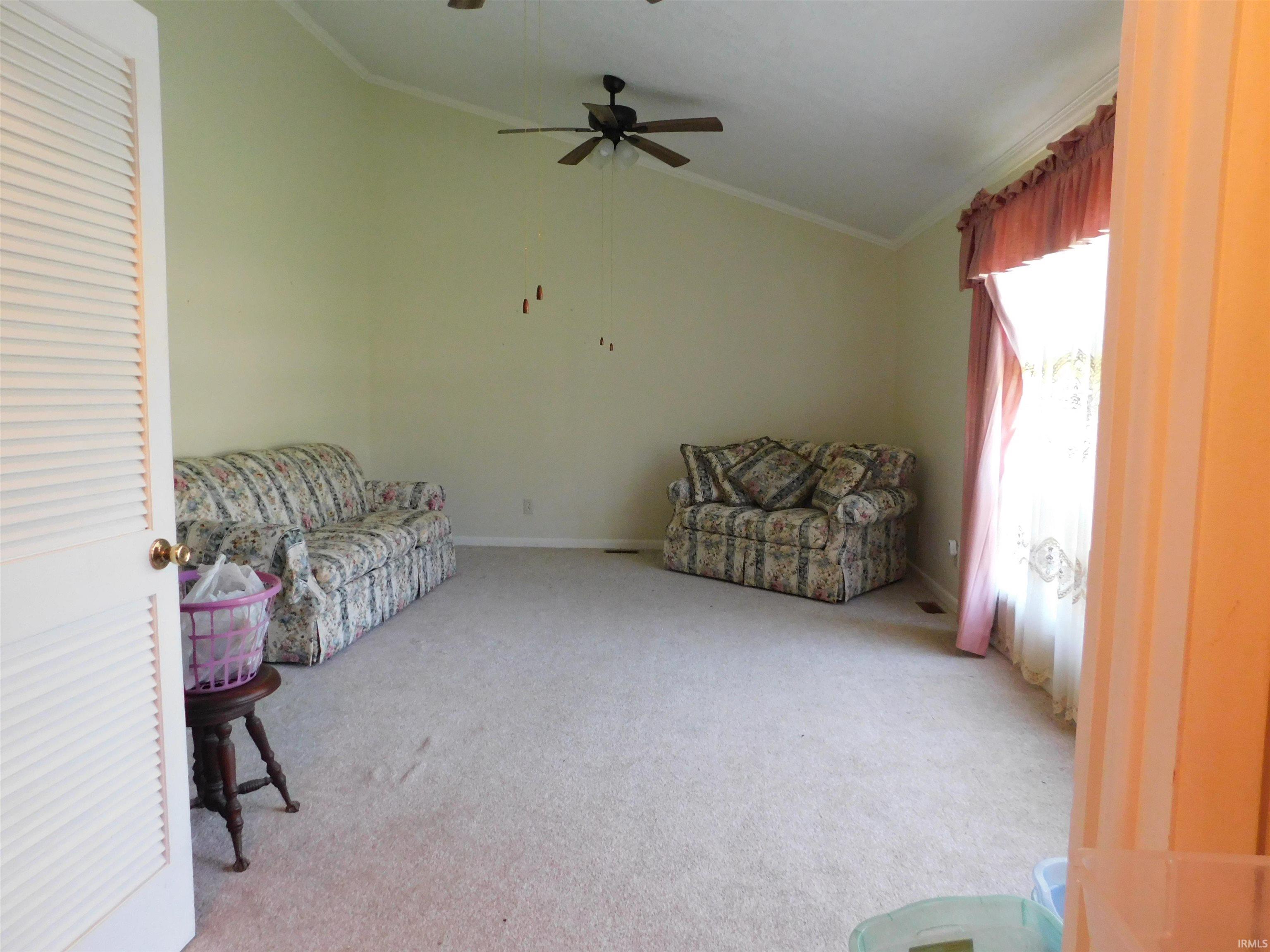 1702 Valley View Drive Bedford, IN 47421 - Photo 6 of 36