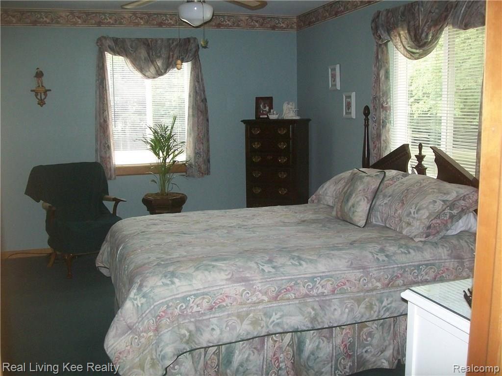 6558 Holland Road Algonac, MI 48001 - Photo 23 of 33 100_0938.JPG