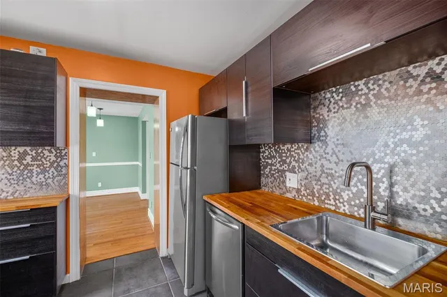 $299,000 | 8261 Watson Road, Webster Groves, MO 63119