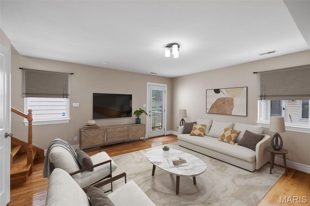 8261 Watson Road Webster Groves, MO 63119 - Photo 20 of 43 Gallery Image 20