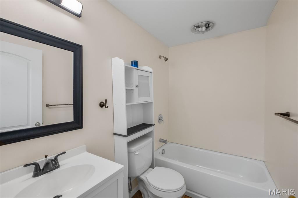 8261 Watson Road Webster Groves, MO 63119 - Photo 39 of 43 Gallery Image 39