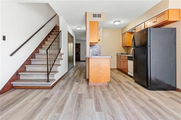 $1,325 | 4212 Arbor Court, Unit D, Kenner, LA 70065