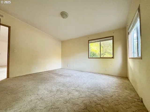 $299,000 | 179 Outer Drive, Florence, OR 97439