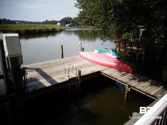 6674 Cook Road Foley, AL 36535 - Photo 36 of 45 Waverunner lift.