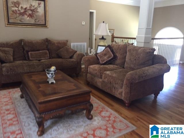 2028 Magnolia Road Leeds, AL 35094 - Photo 3 of 32