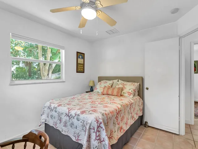 $10,000 | 1545 Pelican Lane, Vero Beach, FL 32963