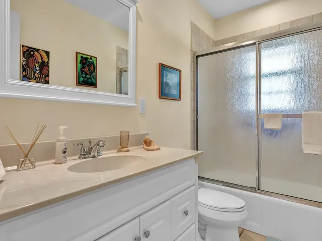 $10,000 | 1545 Pelican Lane, Vero Beach, FL 32963