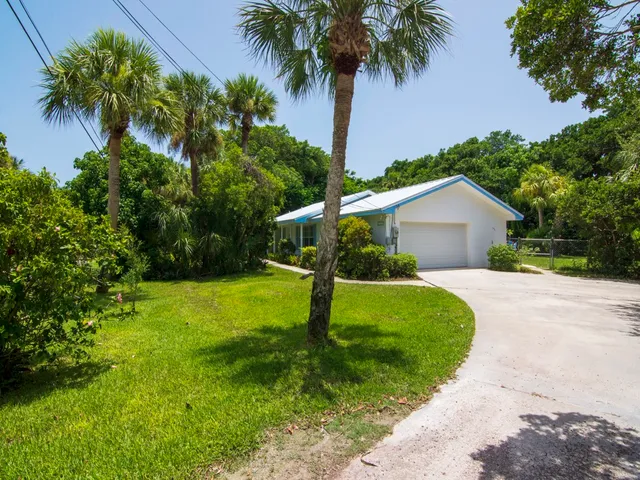 $10,000 | 1545 Pelican Lane, Vero Beach, FL 32963
