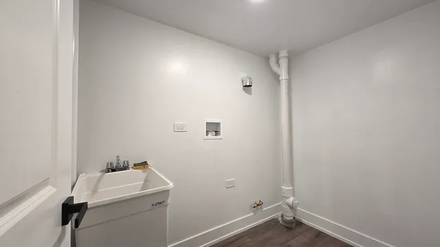 $235,900 | 14223 South Eggleston Avenue, Riverdale, IL 60827