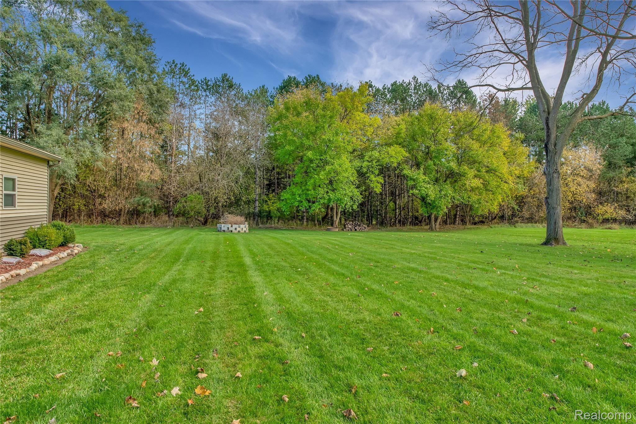 4853 Kidder Road Almont, MI 48003 - Photo 25 of 31 awesome back yard!