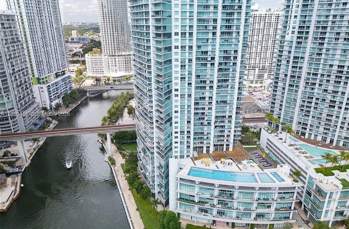 92 Southwest 3rd Street, Unit 1508 Miami, FL 33130 - Photo 31 of 44