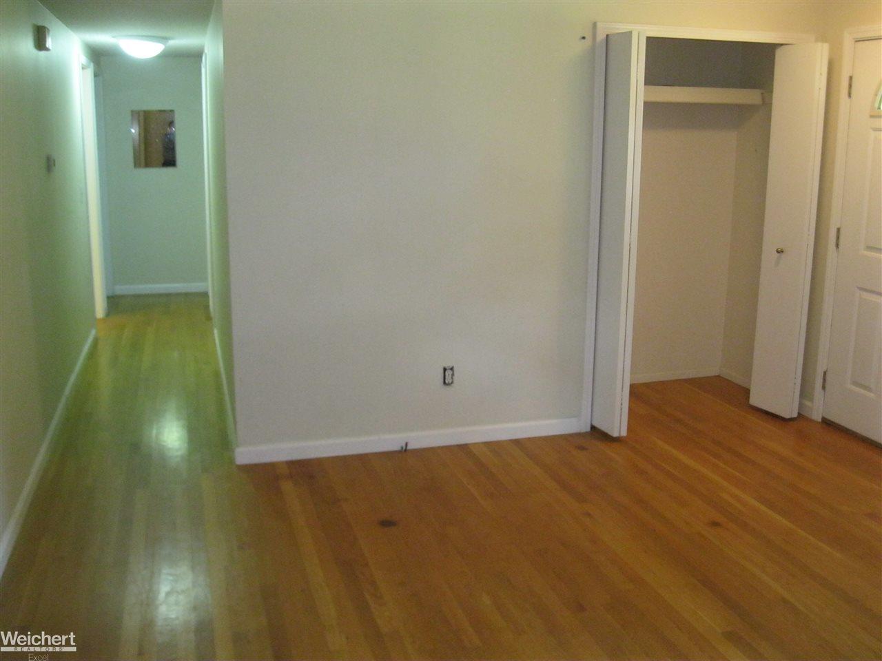 3231 West Utica Road Utica, MI 48317 - Photo 14 of 23