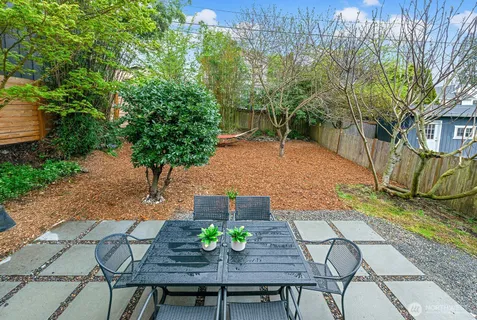 $980,000 | 2620 East Roy Street, Seattle, WA 98112