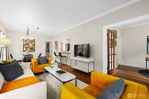 $980,000 | 2620 East Roy Street, Seattle, WA 98112